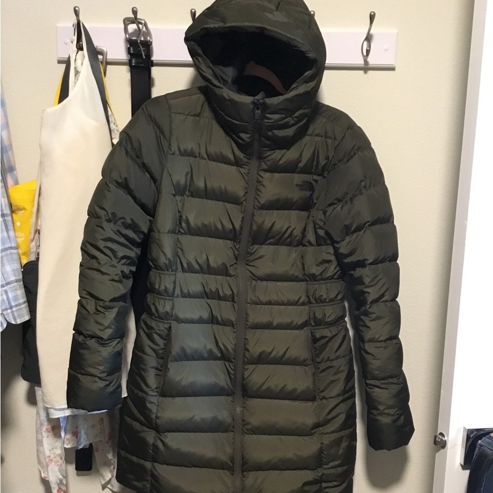 Women coats like new condition never wear